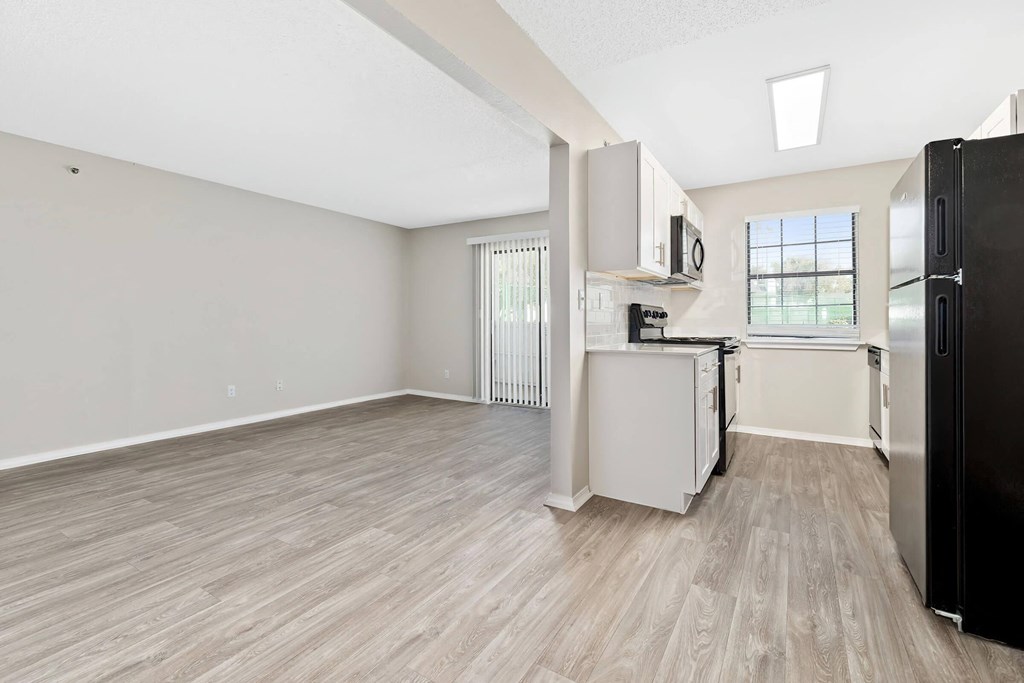 Tides On Timberglen Apartments, 3550 Timberglen Rd, Dallas, TX RentCafe